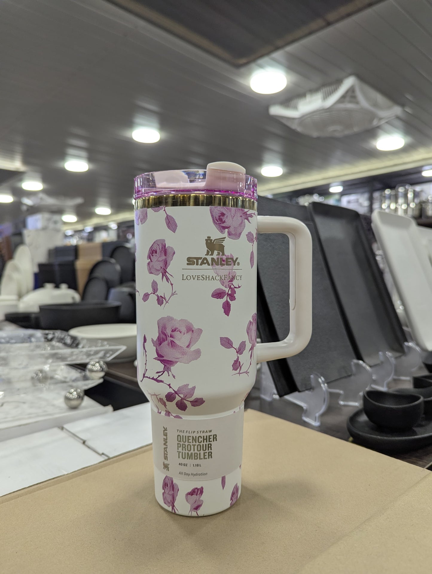Stanley x LoveShackFancy Quencher H2.0 FlowState™ Tumbler – 40oz (Limited Edition) - My Store