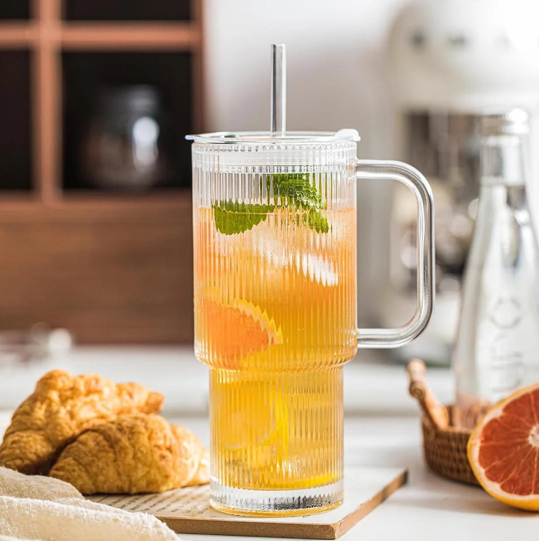 26oz Ribbed Fluted Glass Tumbler with Handle & Reusable Straw, Lid (750ml)