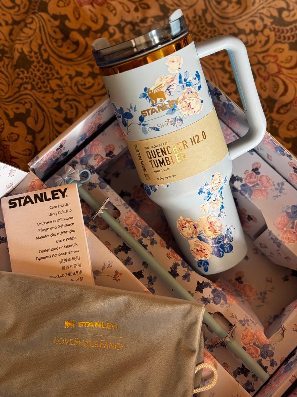Stanley x LoveShackFancy Quencher H2.0 FlowState™ Tumbler – 40oz (Limited Edition) - My Store