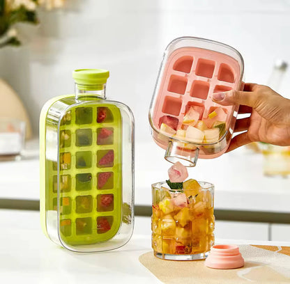Press-Type Ice Cube Maker Bottle with Straw - My Store