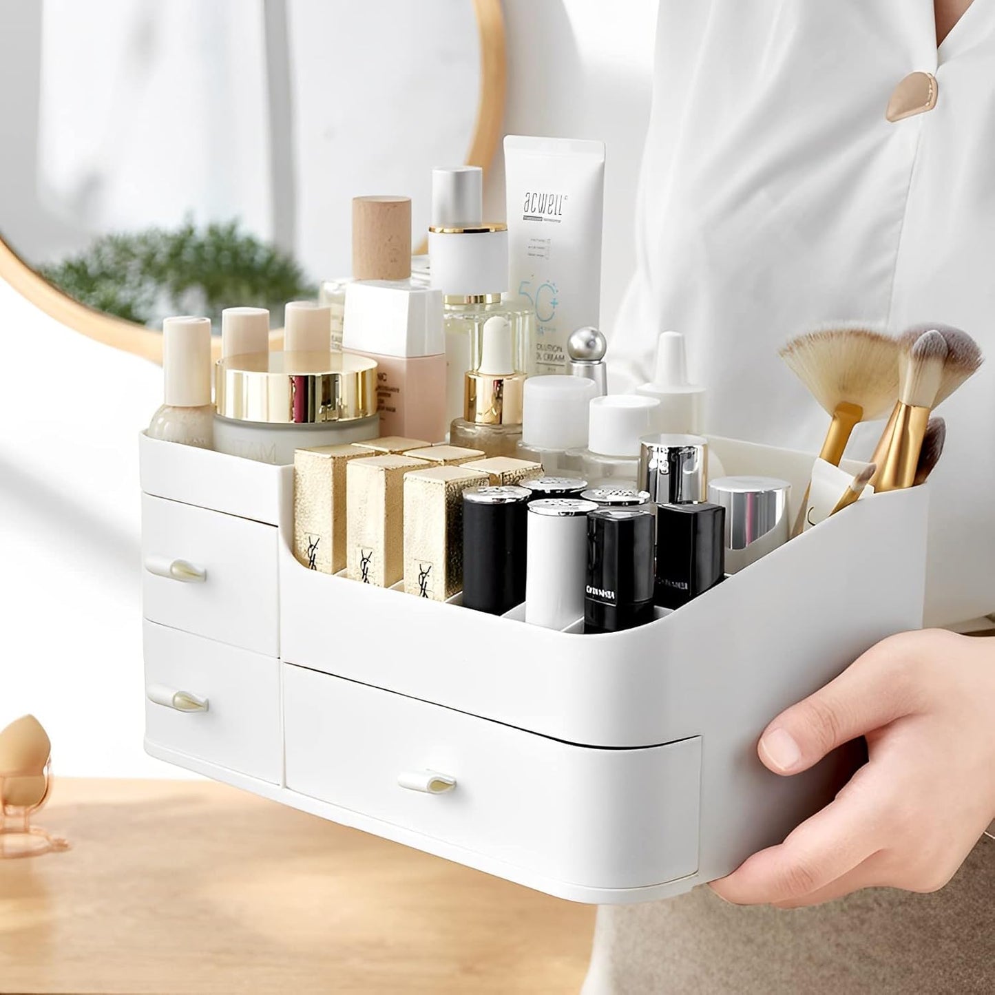 Premium Multi-Compartment Makeup & Cosmetic Organizer