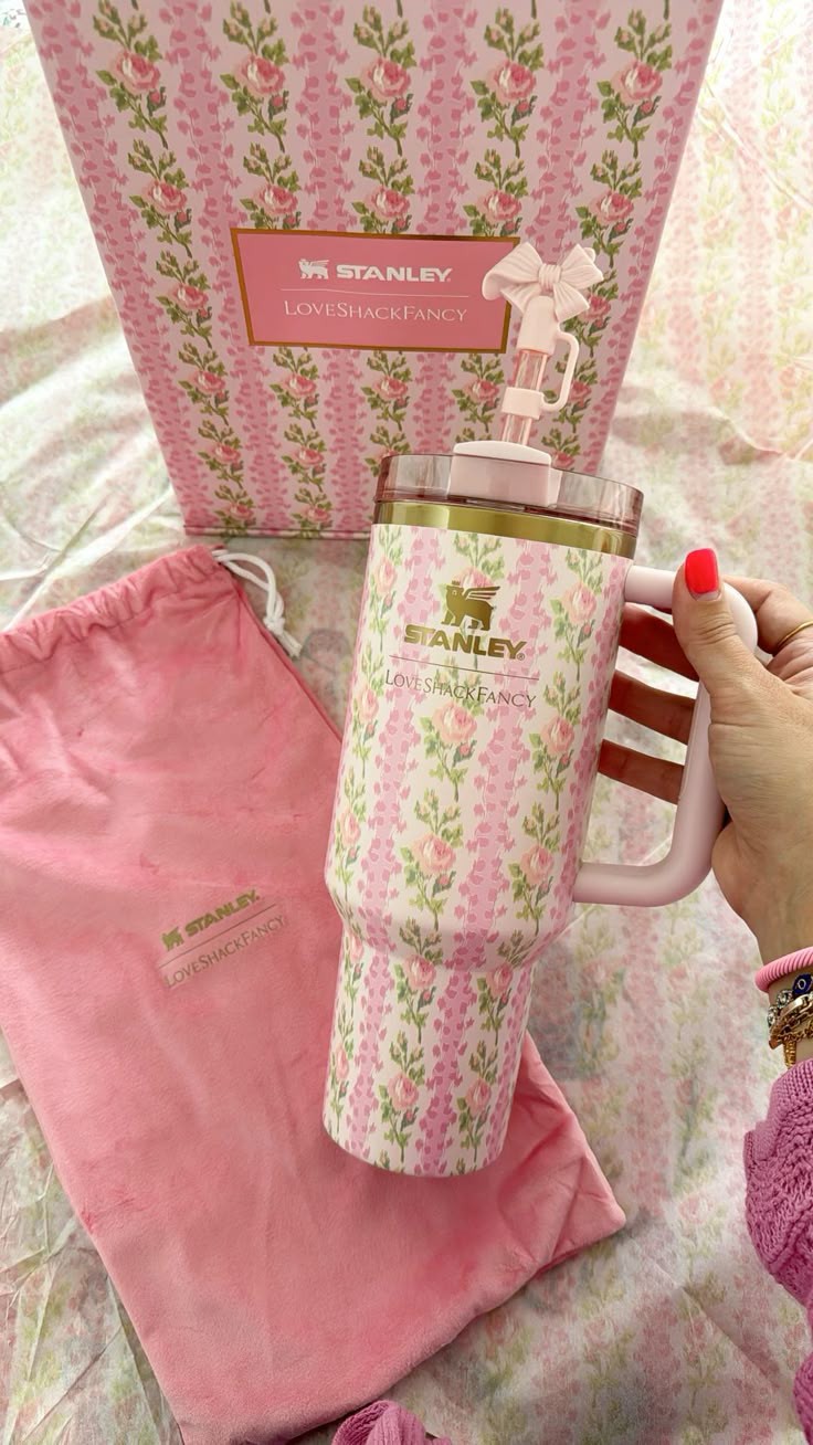 The Stanley X LoveShackFancy Quencher With Gift Box - My Store