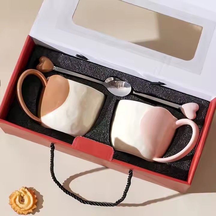 SweetHeart Ceramic Mug Gift Set with Heart Spoons – 2 Pieces (350ml)