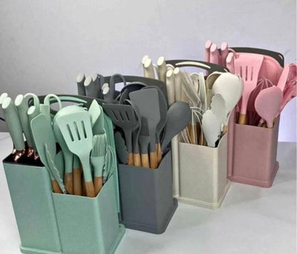 19-Piece Kitchen Tool Set with Wooden Handles