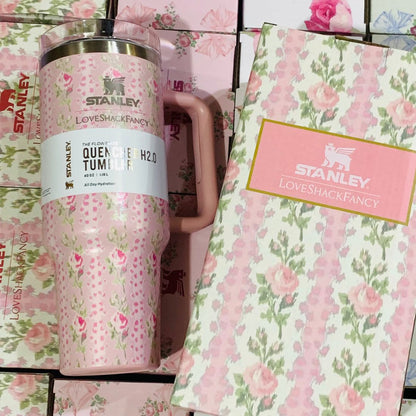 🌸 STANLEY “Love the Shakes” Floral Quencher H2.0 Tumbler with Stopper (40oz / 1.18L)