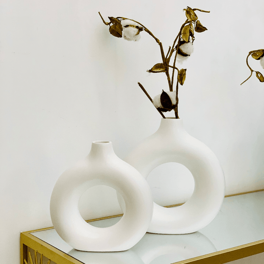 Modern Minimalist Heavy Plastic Donut Vase