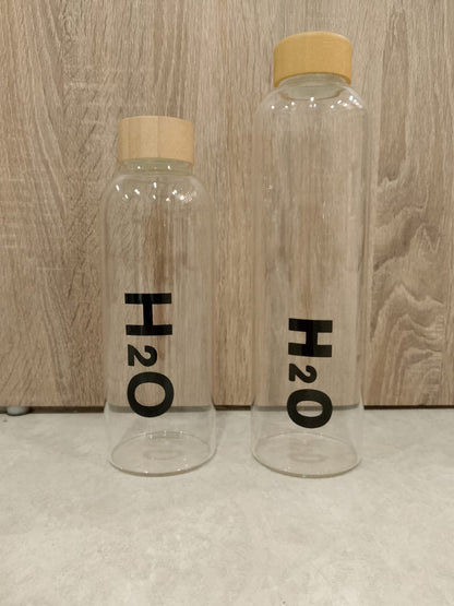H2O Premium Borosilicate Glass Water Bottle with Bamboo Lid