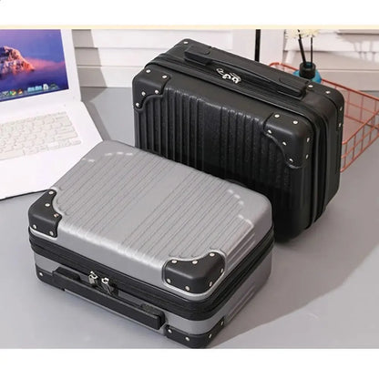 Cosmetic Organizer / Makeup Travel Case